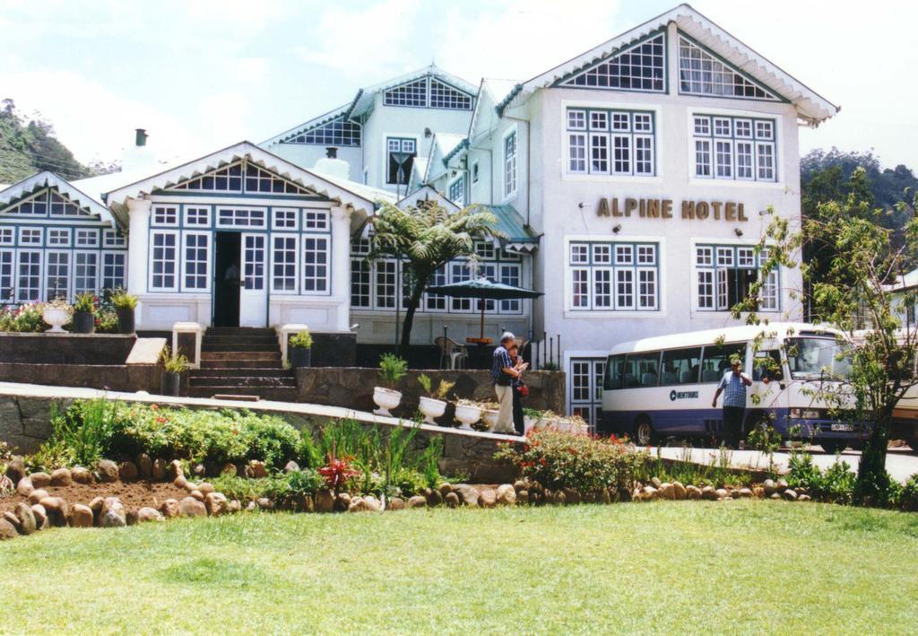 Alpine Hotel Nuwara Eliya Exterior photo